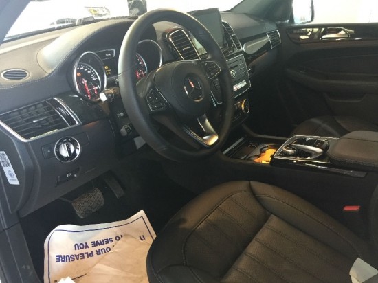 LS450配备了AMG套件更显奢华霸气pg电子娱乐平台2017款加版奔驰G(图7)