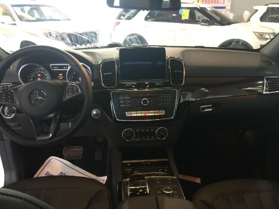 LS450配备了AMG套件更显奢华霸气pg电子娱乐平台2017款加版奔驰G(图8)